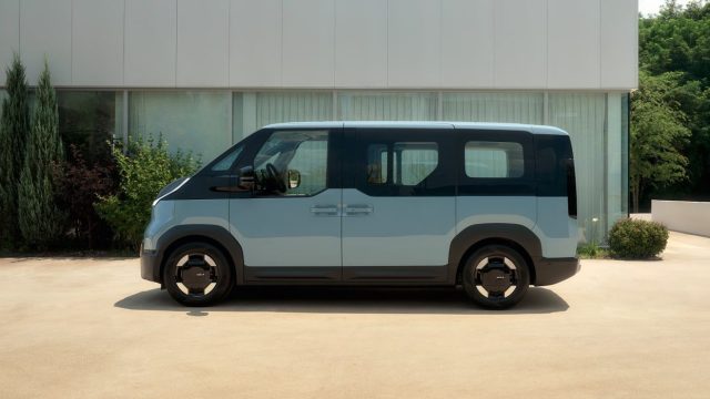 Kia Unveils New Electric Van Variants at Upcoming Mobility Show | pinjaman kredit, data sdy 2023 tog
