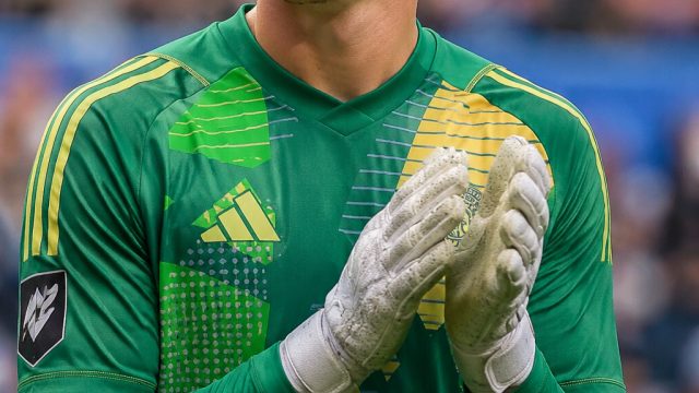 Mike Penders Aims for Chelsea First-Team Position After Strasbourg Success | rtp mola88, buffalo bli