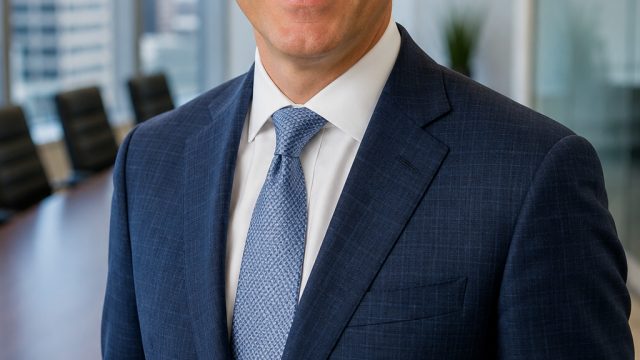 Strategic Expansion: McGuireWoods Welcomes Brian Bewley to Healthcare Team